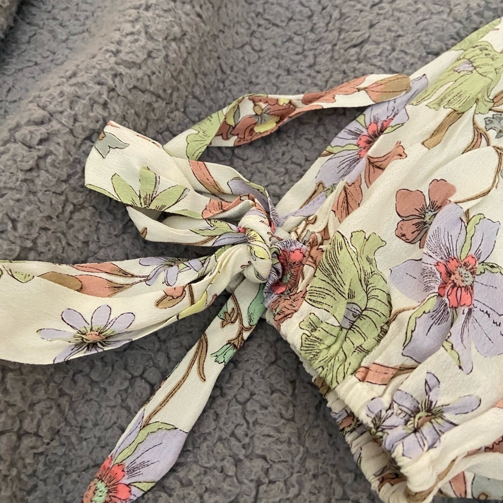 OLIVACEOUS PRINTED DRESS SIZE MEDIUM - Picture 7 of 9